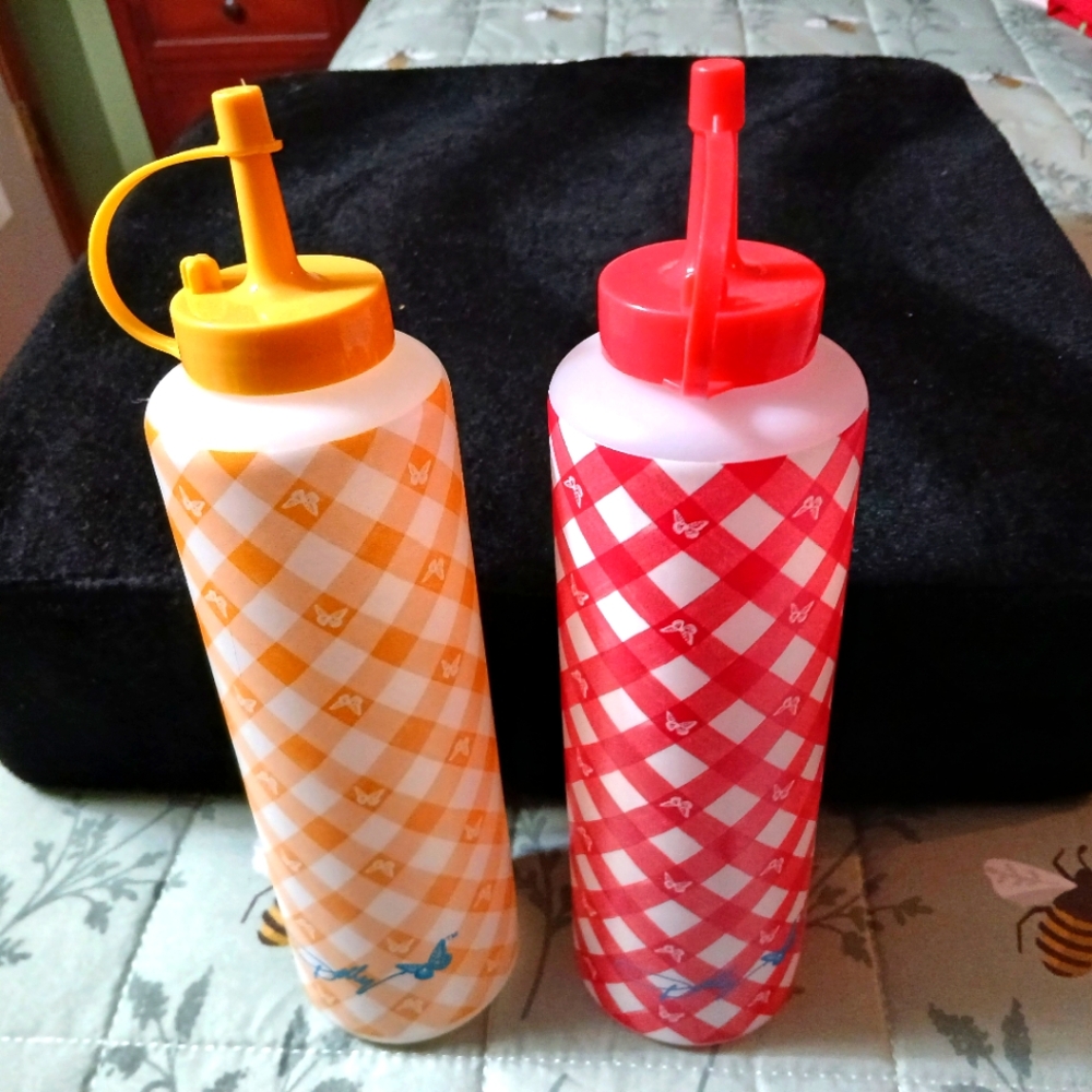 Set of Two DG Dolly Parton Ketchup & Mustard Plastic Squeeze Bottles